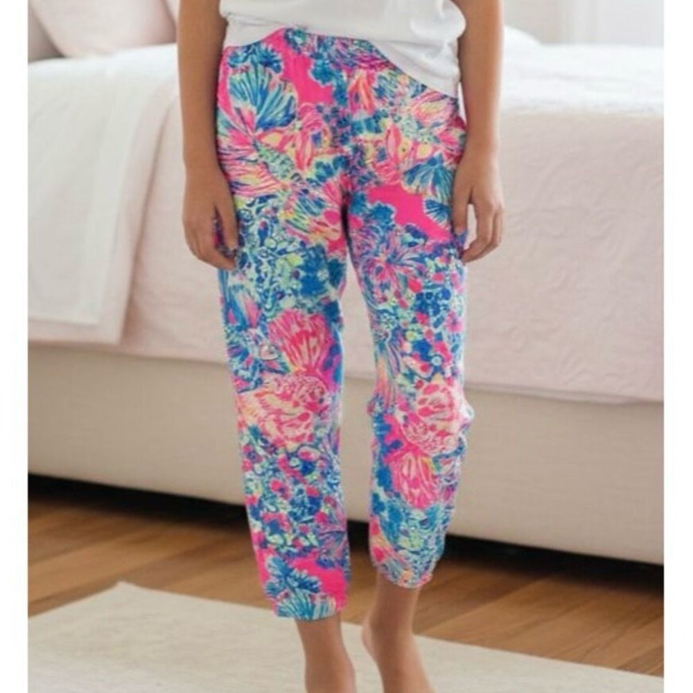 Lilly Pulitzer Pink Blue Floral 100% Cotton Jogger Pants Girl’s Size Large 8-10
